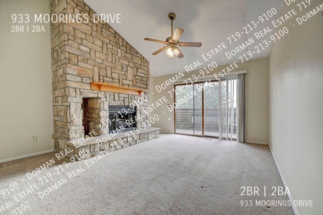 Building Photo - 933 Moorings Dr