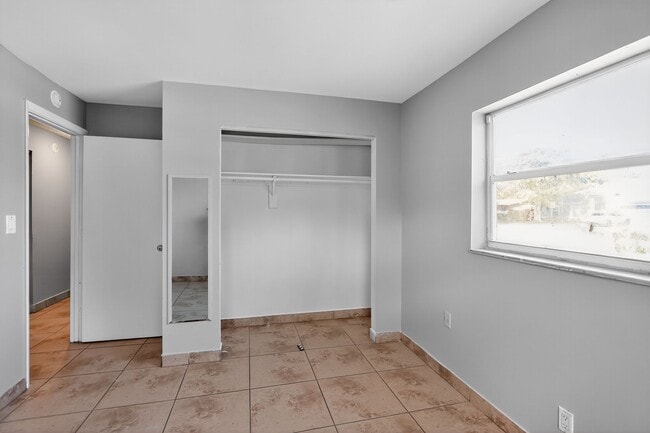 Building Photo - 4810 NW 19th St