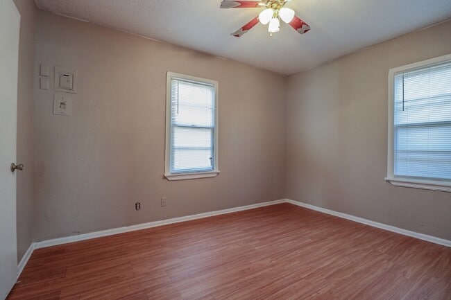 Building Photo - 2108 38th St