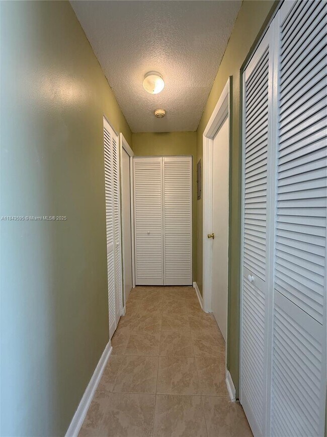 Building Photo - 7700 SW 155th Pl