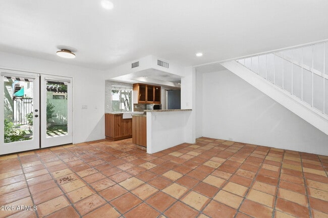 Building Photo - 8825 S 48th St