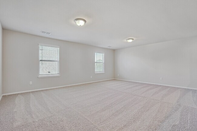 Building Photo - 5941 Revere Dr