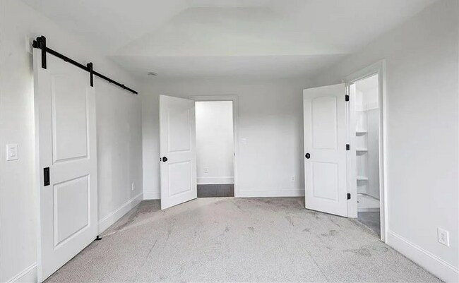 Building Photo - 212 S Broad St SW