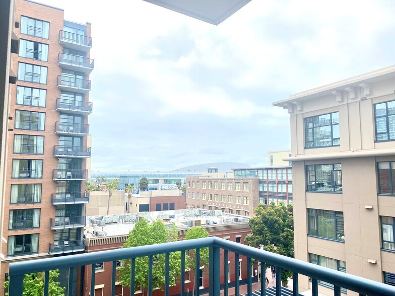 VIEW - 530 K St
