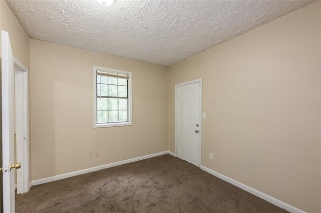 Building Photo - 3038 Courtney Dr