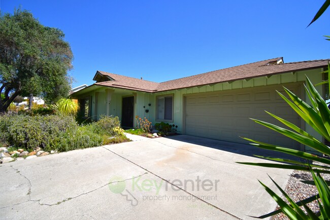 Building Photo - Poway School District | Conveniently locat...
