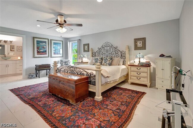 Building Photo - 787 Overiver Dr