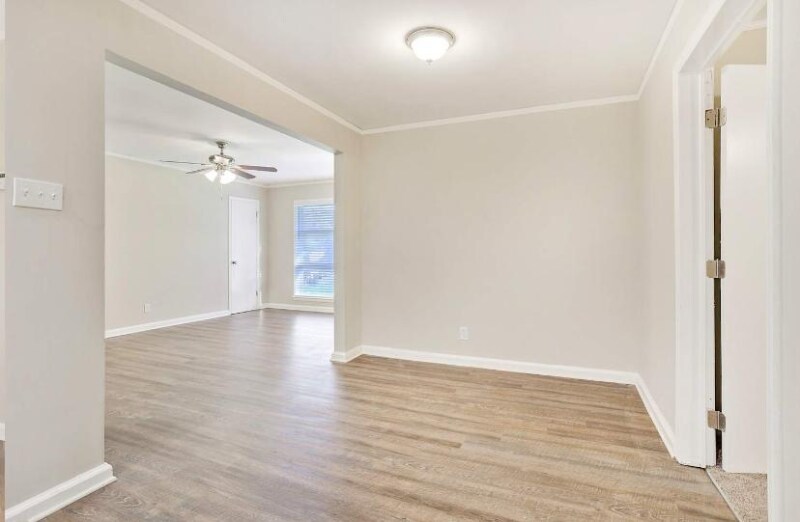 Building Photo - 2439 Oakley Ter