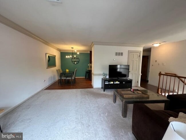 Building Photo - 3 Aspen Way