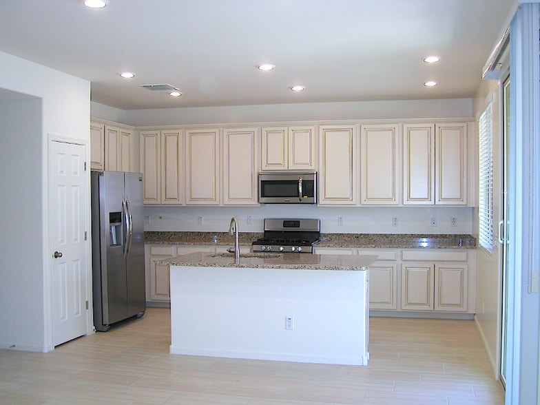 Building Photo - 1730 W Lacewood Pl