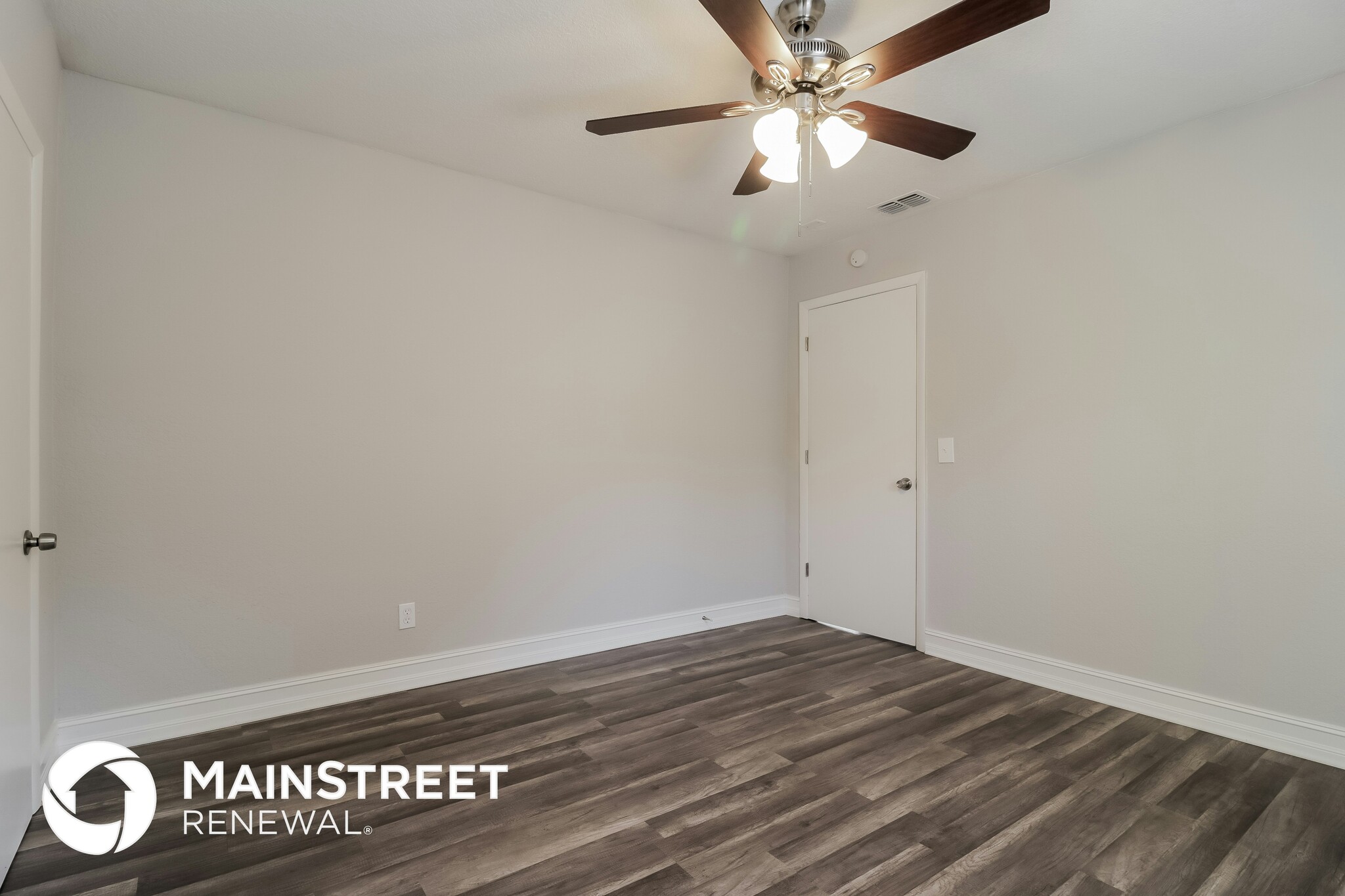 Building Photo - 4118 Minoso St