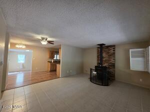 Building Photo - 1295 S Julia Ln