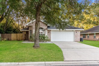 Building Photo - 6401 Sarahs View Ct
