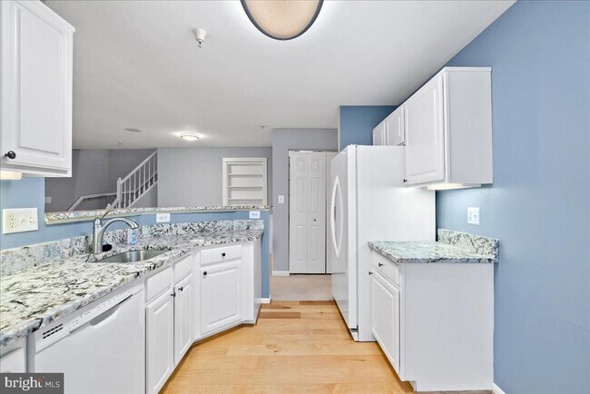 Building Photo - 11405 Windleaf Ct