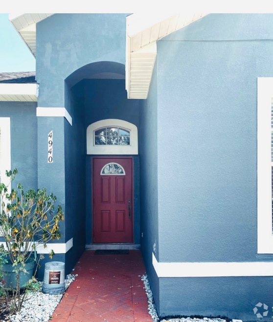 Building Photo - 4940 Bellthorn Dr