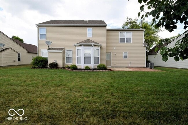 Building Photo - 6255 Canterbury Dr