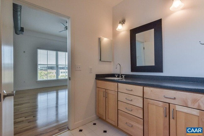 Building Photo - 200 Douglas Ave