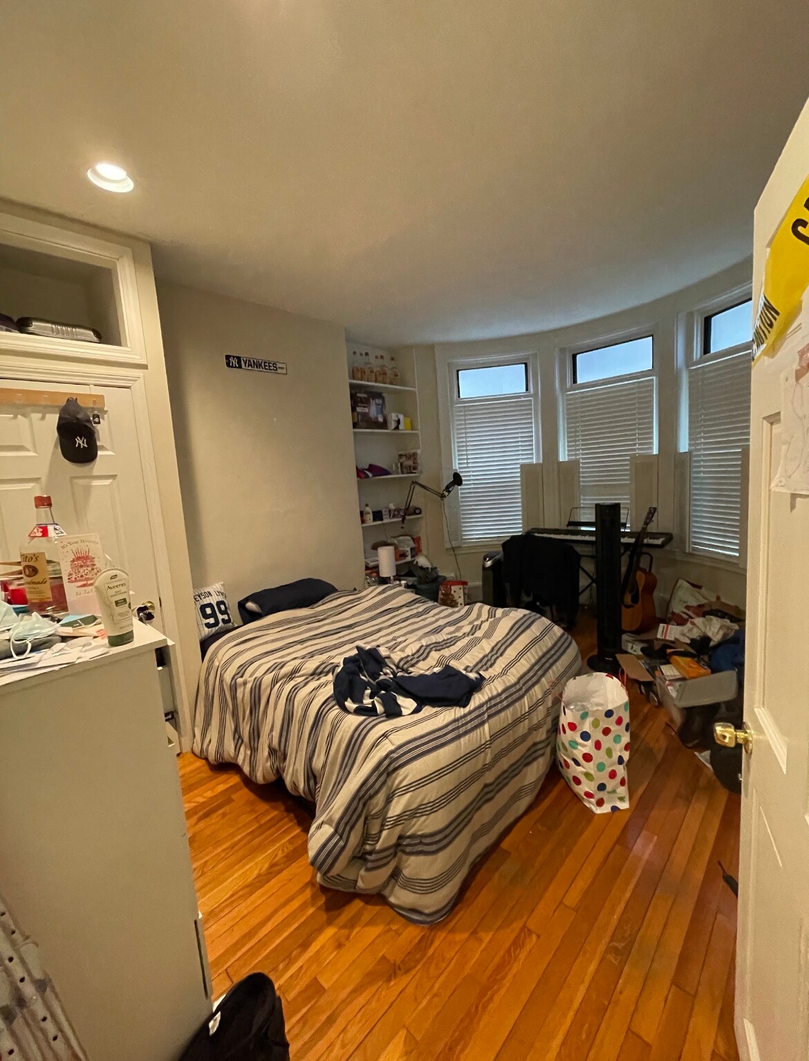 Building Photo - 52 Fenway