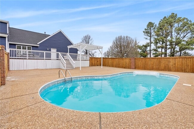 Building Photo - 5307 S Bellview Rd