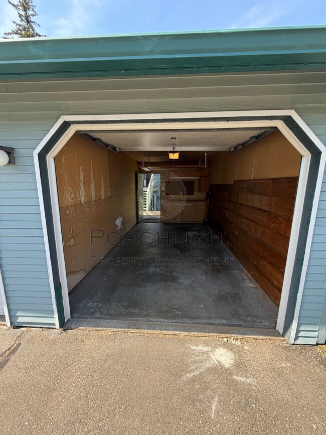 Building Photo - 107 Fairside Dr