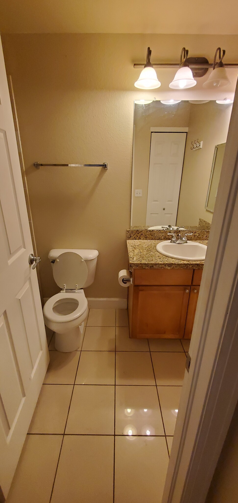 Bathroom 2 - 4500 Baseline Rd