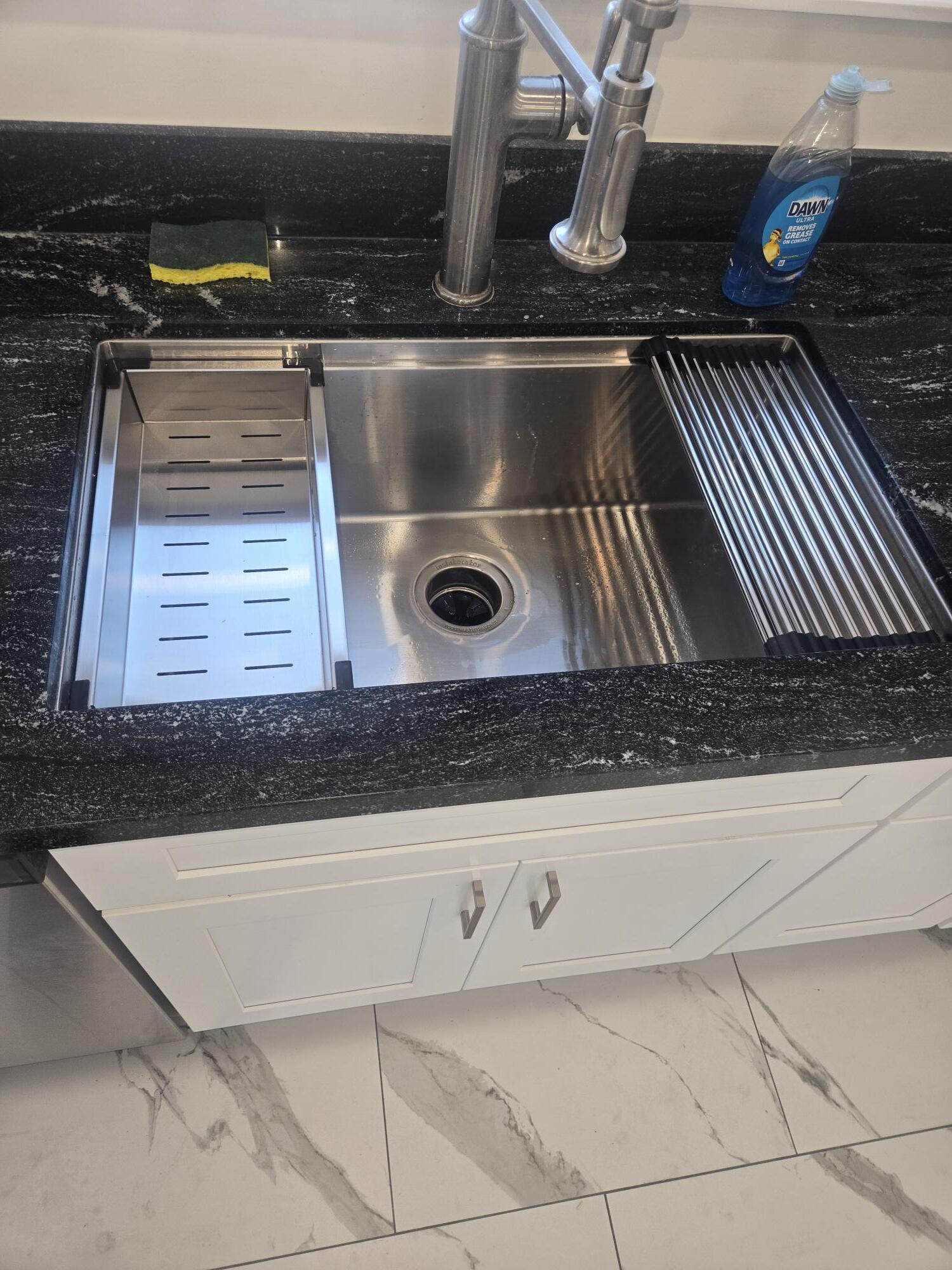 Building Photo - 5137 Garvin Ave