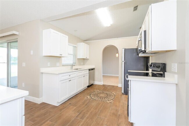 Building Photo - 817 Albi Ct