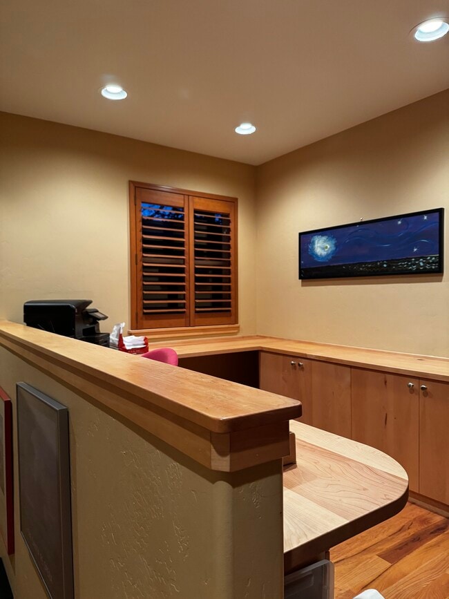 Building Photo - 78 Jameson Dr