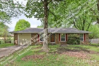 Building Photo - 109 N Allen Ave