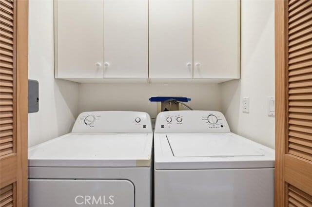 Building Photo - 2406 Ocean Dr