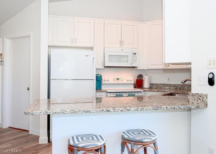 Building Photo - 441 Quail Forest Blvd