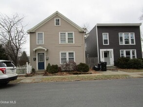 Building Photo - 1303 8th Ave