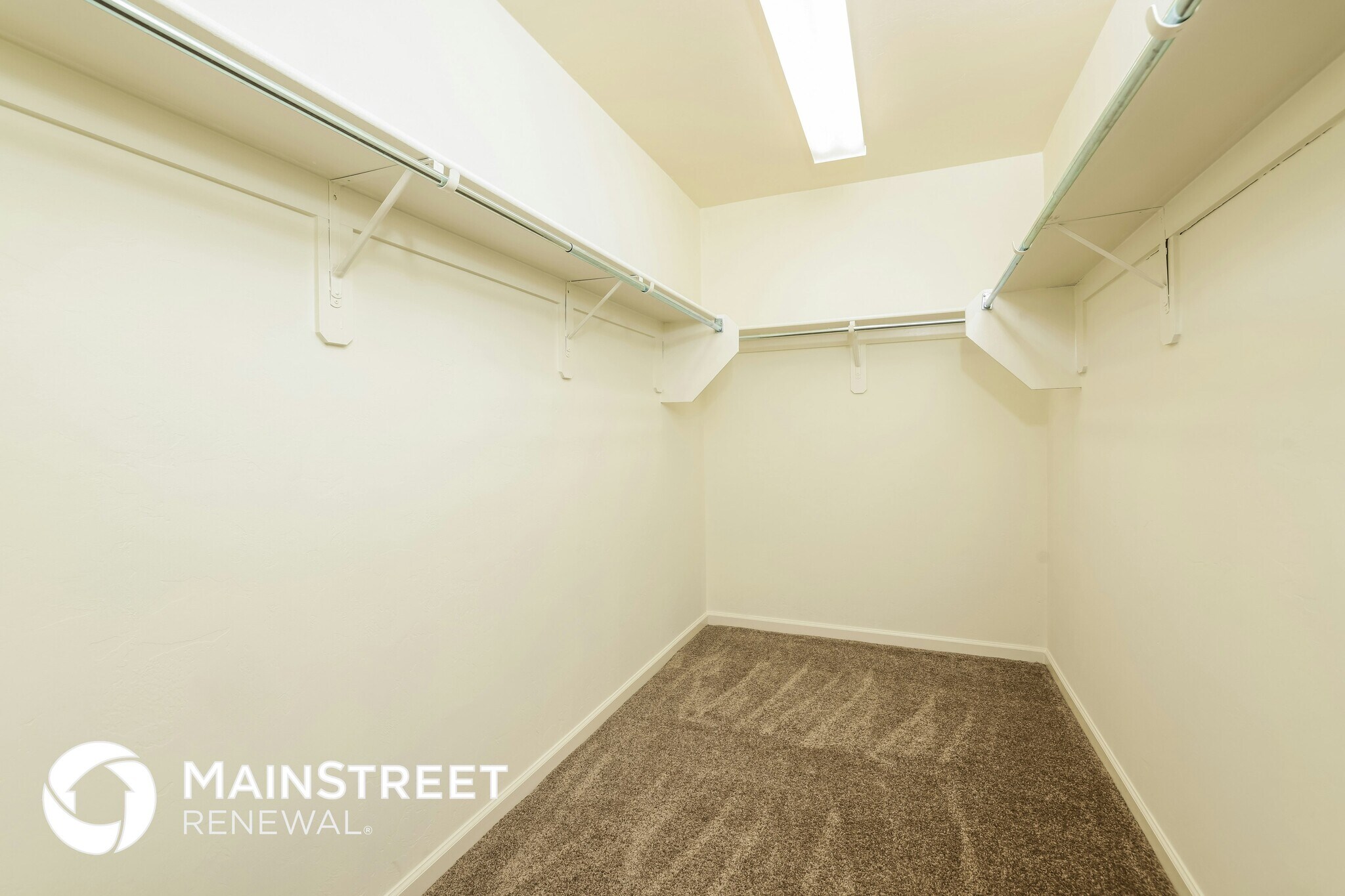 Building Photo - 13621 E Hampden Green Way