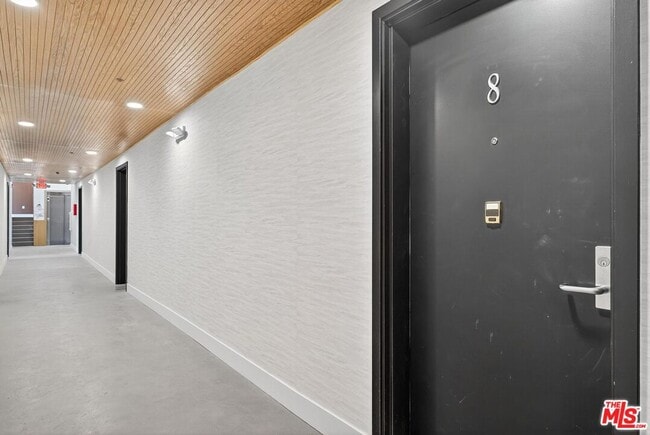 Building Photo - 2412 Eads St