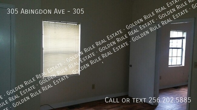 Building Photo - 305 Abingdon Ave NW