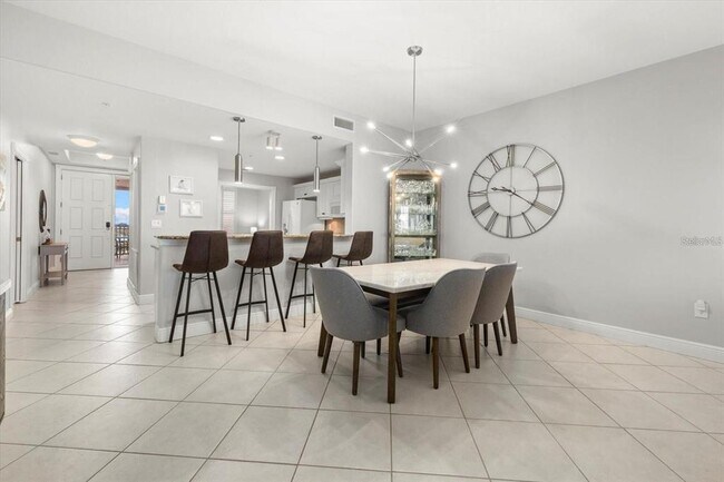 Building Photo - 147 Tampa Ave E