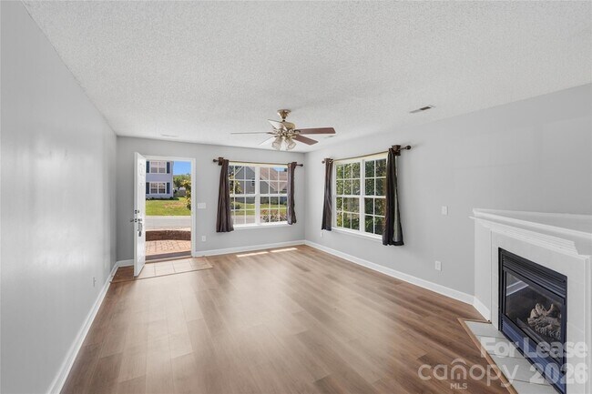 Building Photo - 3000 Brookchase Blvd