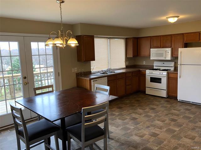 Building Photo - 29 Greenfield Dr