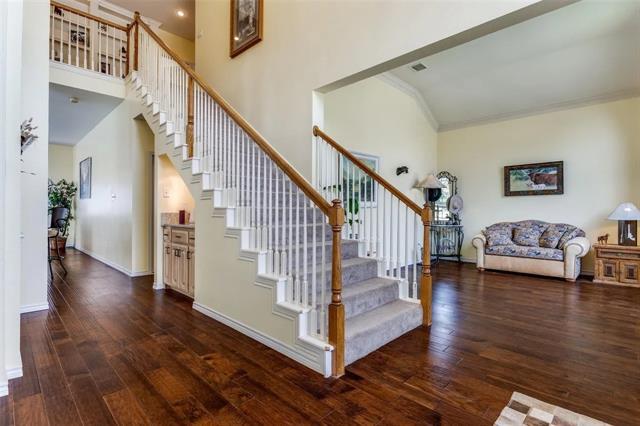 Building Photo - 2704 Orchid Dr