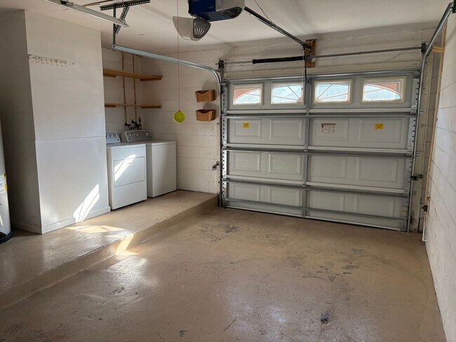 Building Photo - Nice quiet neighborhood in Arbor Ridge Area (32817)