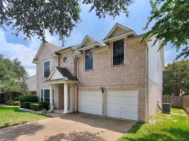 Building Photo - 11105 Crossland Dr