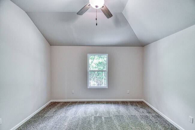 Building Photo - 932 Varenna Ct