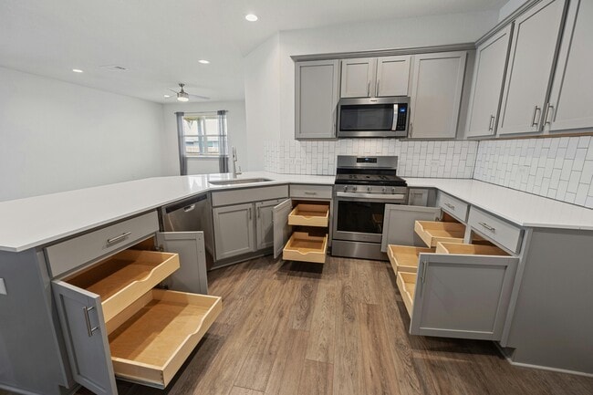 Building Photo - 141 Parryi Cove