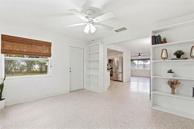 Building Photo - 2930 80th St N