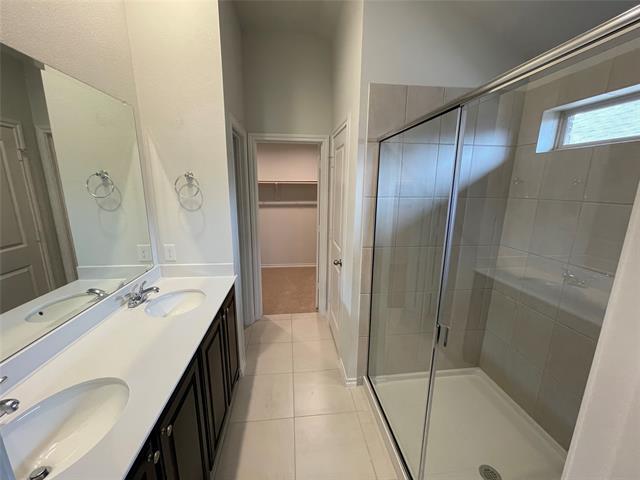 Building Photo - 5800 Utopia Dr
