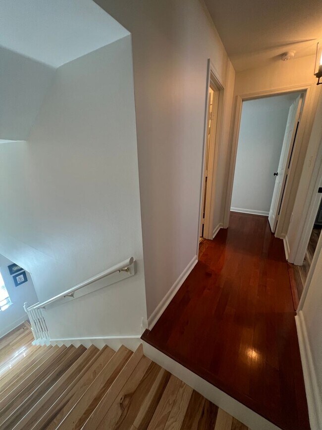 Building Photo - 4 Bedroom with Office Space Near Tulane/Loyola