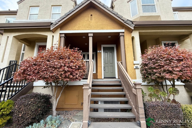 Primary Photo - Townhome in the Peninsula's Most Walkable Neighborhood