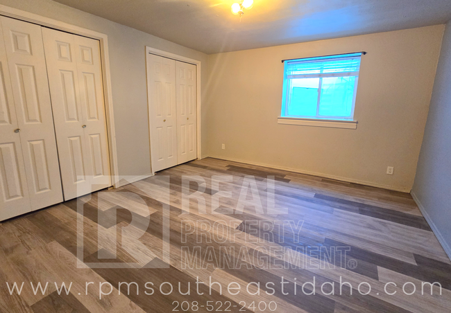 Building Photo - Spacious & Updated 4 Bedroom, 3 Bathroom Twin Home in Ammon (Idaho Falls) for Rent by Real Proper...