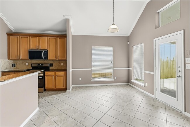 Building Photo - 2012 Haven Springs Ln