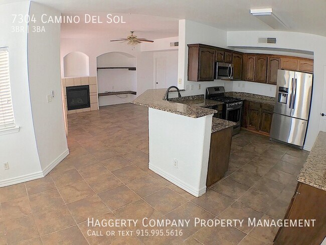 Building Photo - West El Paso 3 bed with Pool!